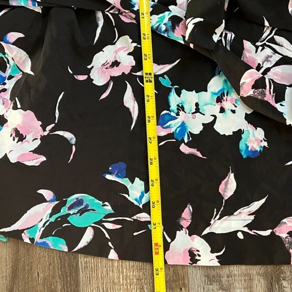 Lane Bryant Women Plus Size Black Floral Tunic Blouse Belt Tie Size 22/24 - Picture 9 of 10